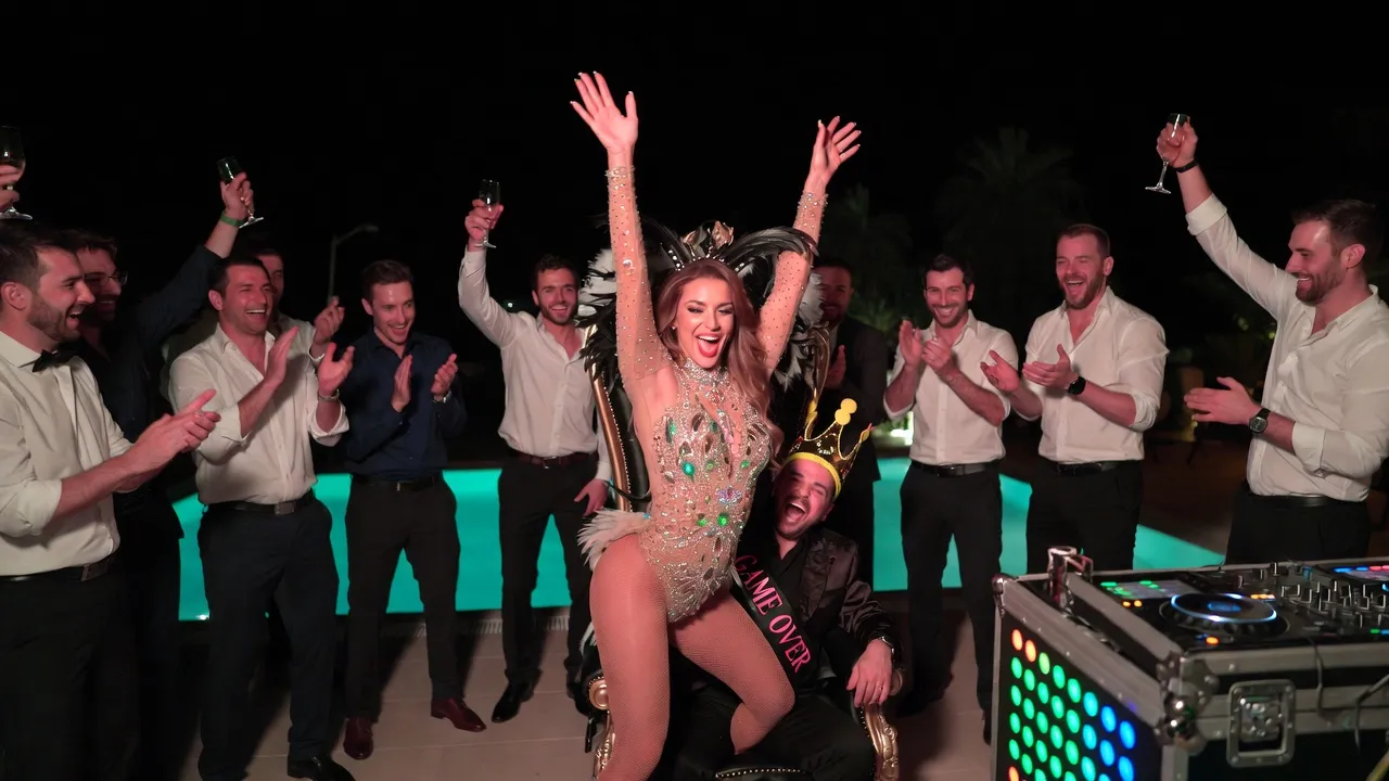 כלל ראשון מארגן אחד, כל השאר מצייתים